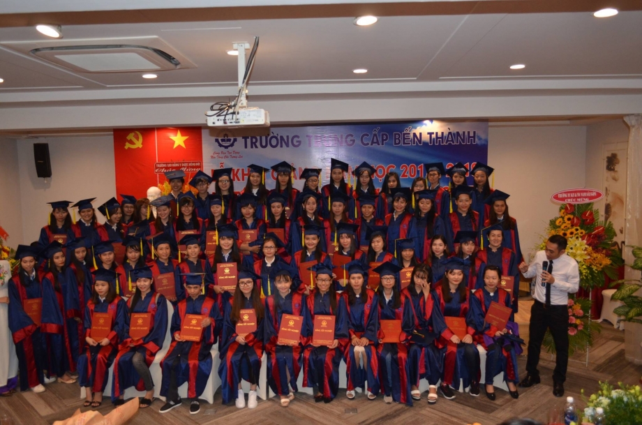 LỄ TỐT NGHIỆP KHÓA 6 - LỄ KHAI GIẢNG NĂM HỌC 2017- 2018